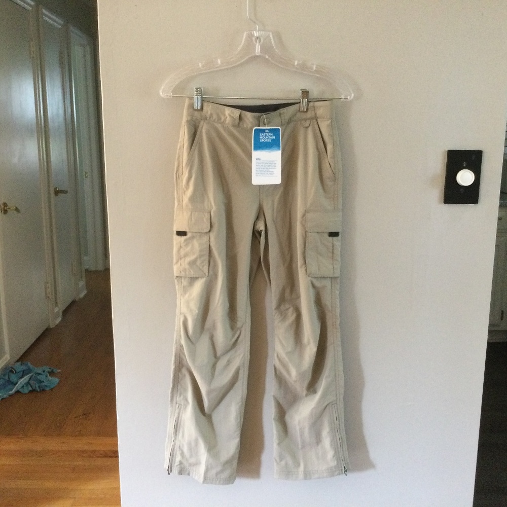 Kid’s Eastern Mountain Sports Khaki Camp Cargo Pant, NWT